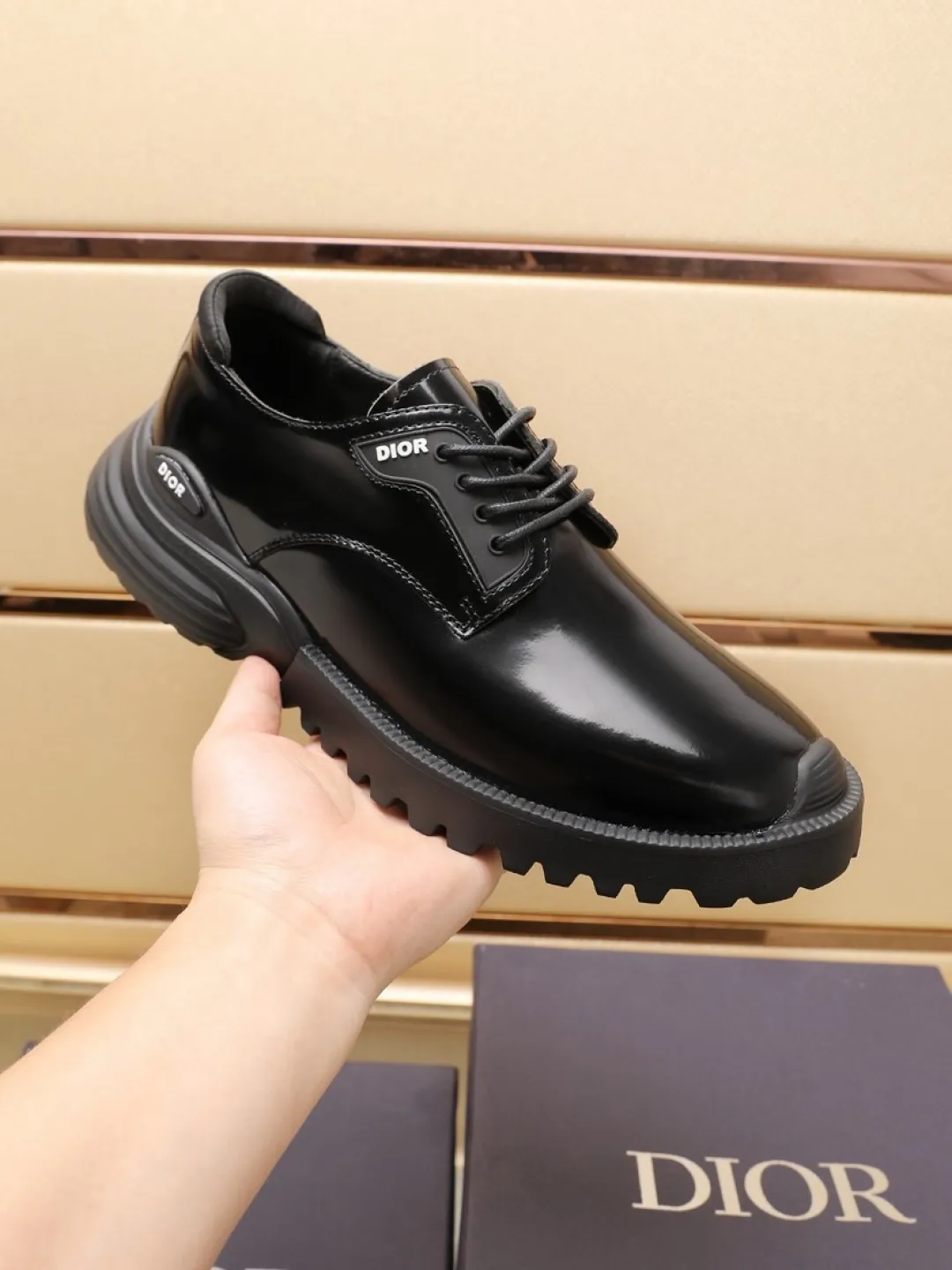 Factory P580💰[Dior] men's classic casual leather shoes🇺🇸 are on sale simultaneously, Italian original·The upper is made of original open-edge beaded cowhide➕original cowhide·inner, fine workmanship. Sole: Original outsole specially provided by the original factory⚠️Outsole. Comfortable, wear-resistant, non-slip, real-life photo🎬Can be worn with casual clothes or suits, light and comfortable on the feet. Size: 38-44 (45.46 customized)